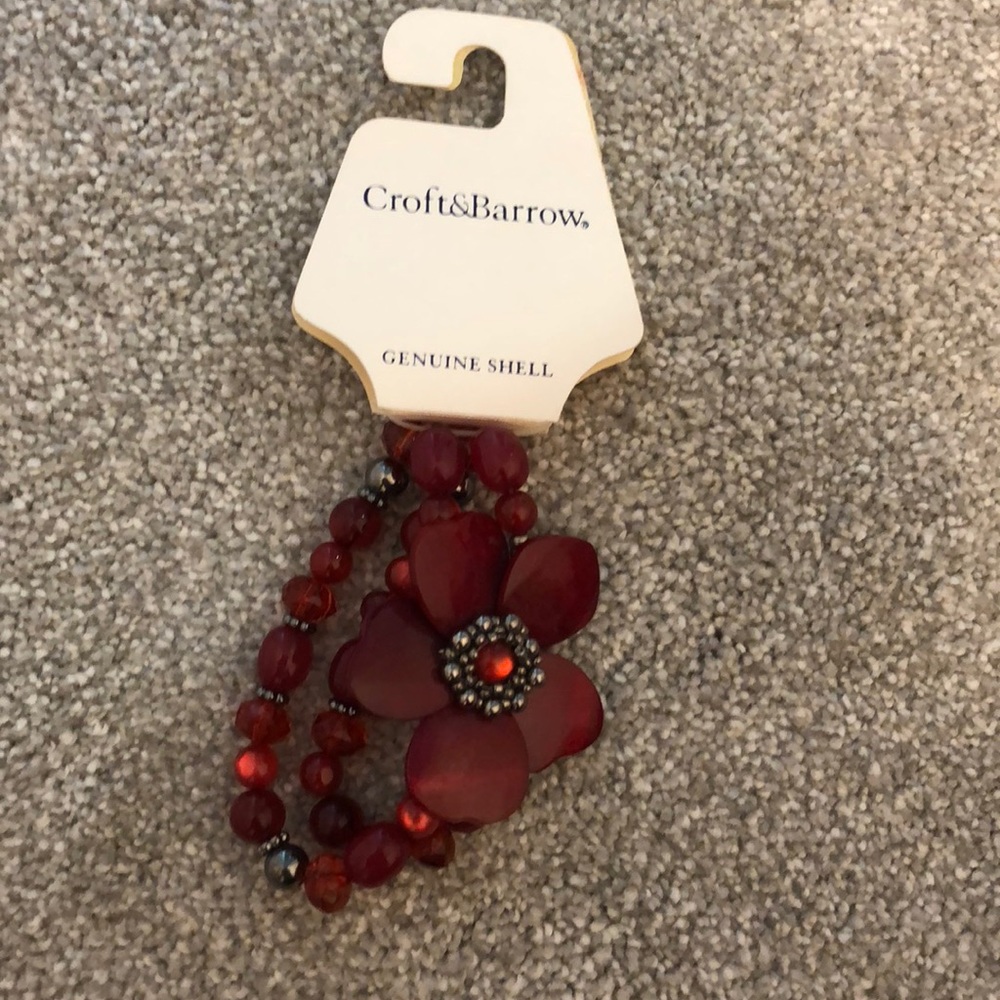 Flower Bracelet - Picture 2 of 3